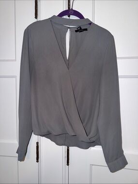 Forever 21 Gray Surplice Long-Sleeve Blouse
